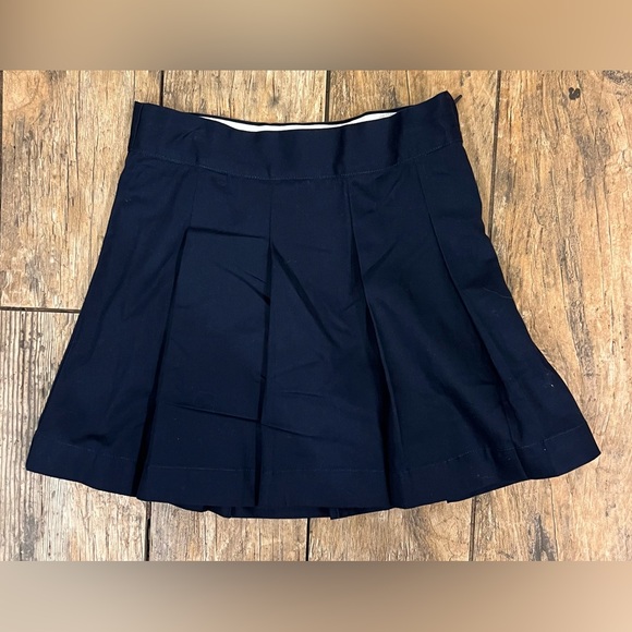 Crewcuts size 8 navy pleated skirt NEW with tags - Picture 2 of 5